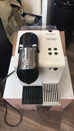 NEspresso delonghi