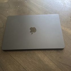 MacBook Air M2 2022