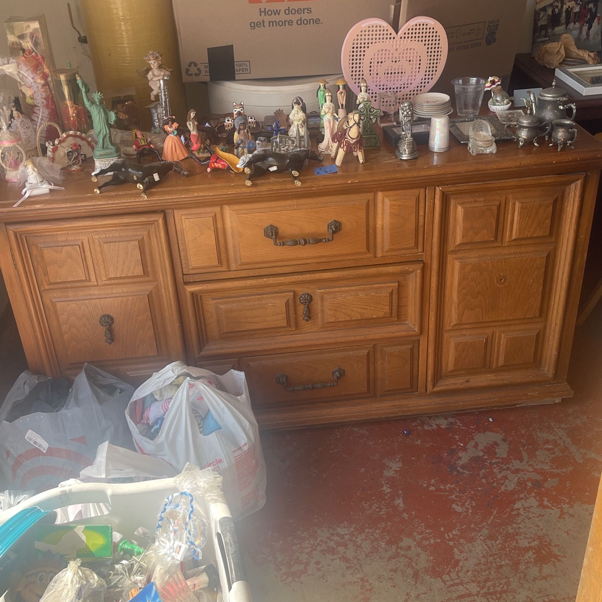 Dresser