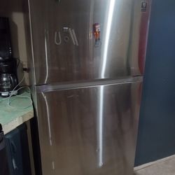 Samsung Refrigerator 