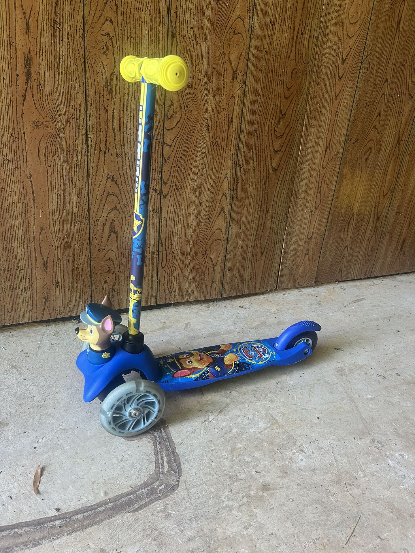 Paw Patrol 3 Wheel Scooter