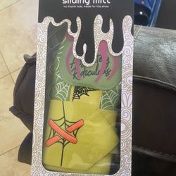 Absolutely Ridiculous Sliding Mitt 