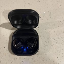 JBL bluetooth earphones sound goodI 