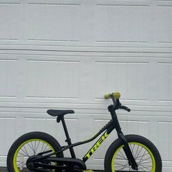 Trek Precaliber 16 Kids’ Bike Lightweight Bicycle