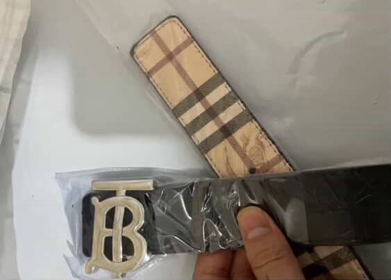 Burrberry belt