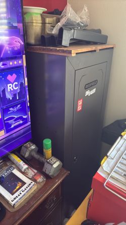 Redfield Firearm Safe