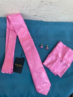 Pink Paisley Neck Tie and Cufflinks Set
