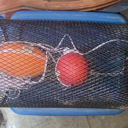 40” Bait Trap Solid Metal But Collapsible Brand New Retails For 90$