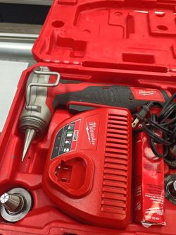 Milwaukee M12 ProPEX Expansion Tool Kit