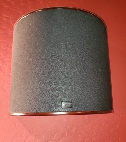 Klipsch 4 Speakers - Model WS-24