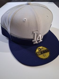 MLB New Era La Dodgers 59fifty half white/blue & Grey Fitted Hat 7 3/4 $35