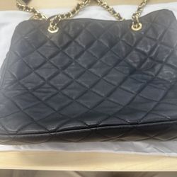 Michael Kors Sexy Pebble Leather Chain Bag