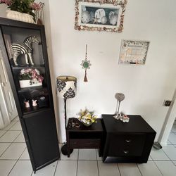 House Furniture….💲💲💲…. Send Me An Offer ✅🎁🍀 Organizers, Table, Bookshelves, Lamp,  Bookstore, Dresser, Side Table, Light, Good Deals 