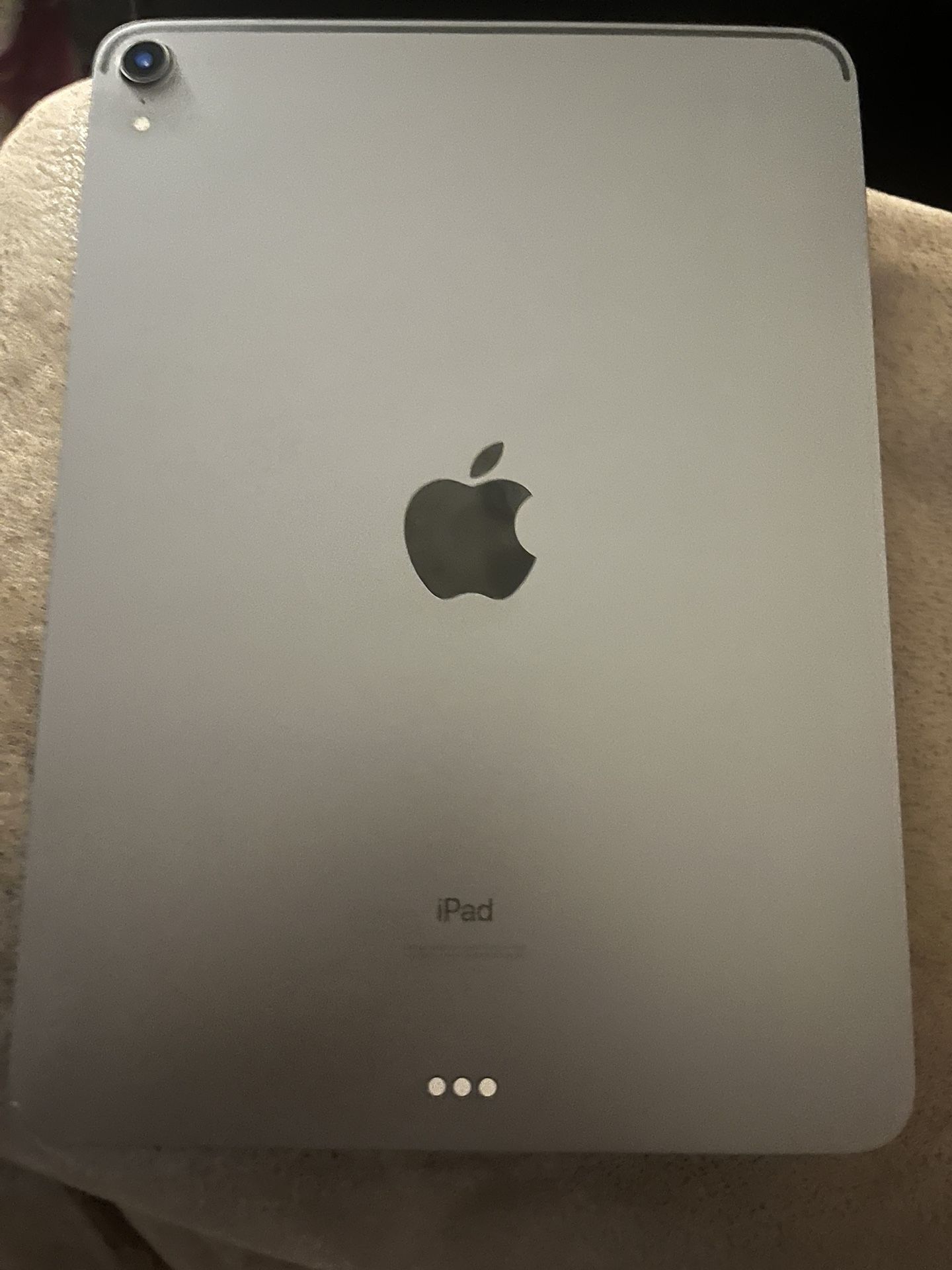 IPad Pro 4th Generation 256GB W/ Tiktok