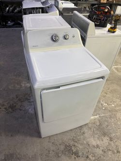 GE Electric Dryer, drying machine,  Clean, tested and ready to go. You may test at my location.
60 day warranty on all appliances. (If it stops workin