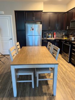 Modern Dining Table Set + 4 Chairs
