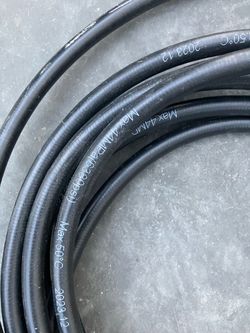 Black High-Pressure Hydraulic Hose