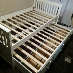 Twin/Twin Bedset W/3 Storage DRAWERS (MATTRESS INCLUDED:$659)