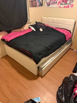 Trundle full on top , twin on bottom , does not include  mattress
