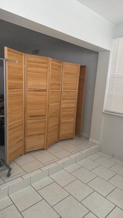 Divider