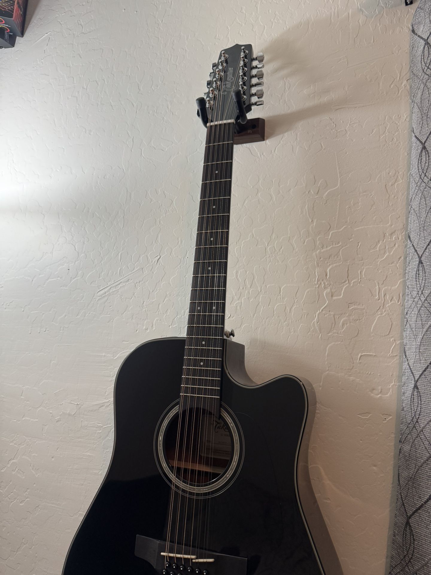 Black Takamine Gd30