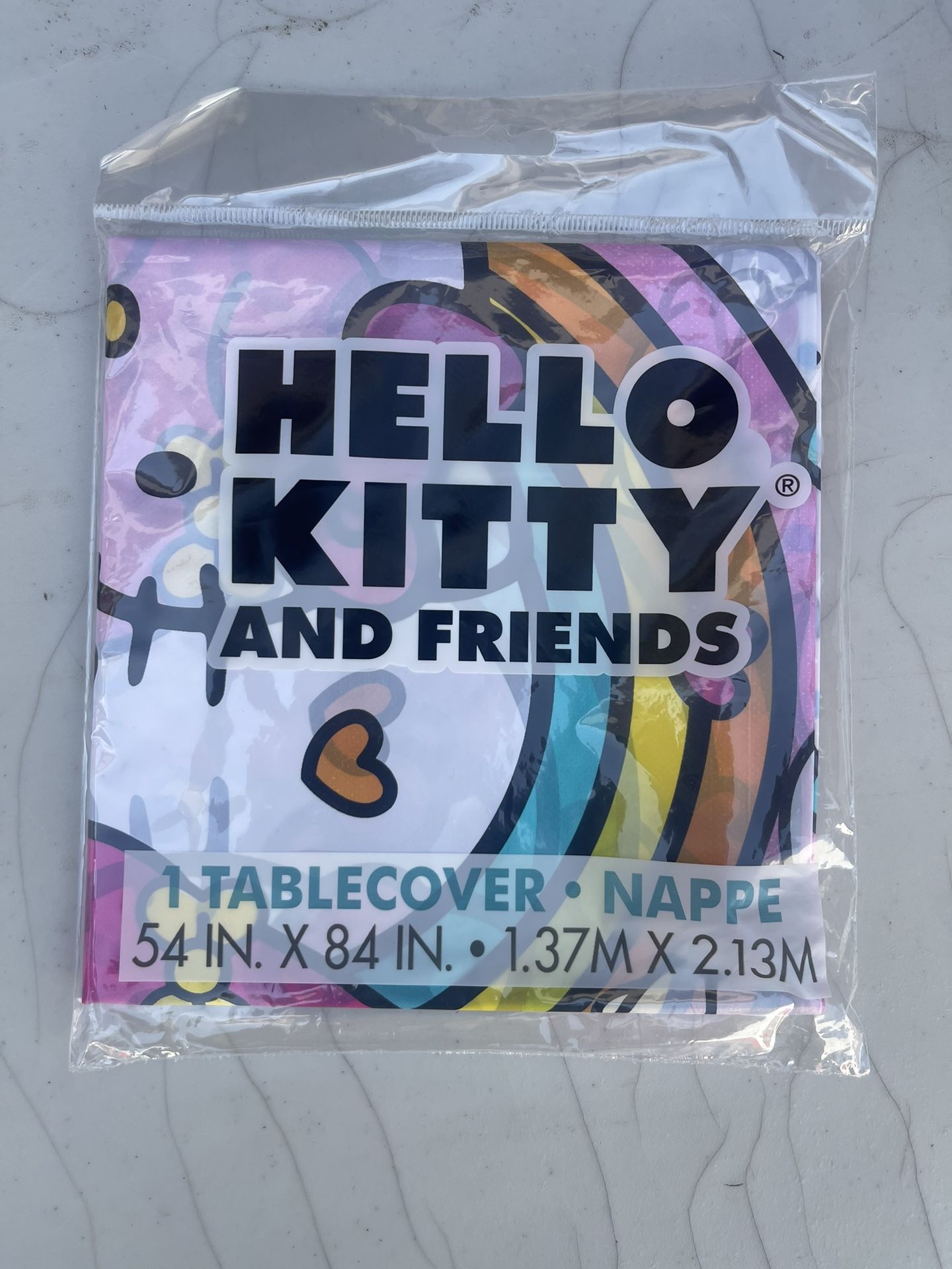 HELLO KITTY TABLE COVER