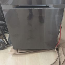 Samsung DW80J7550UG Dishwasher stainless steel