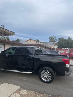 2011 tundra