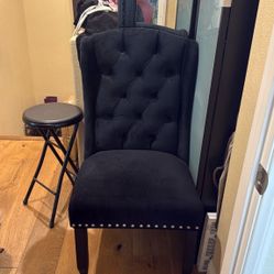 Accent Chair