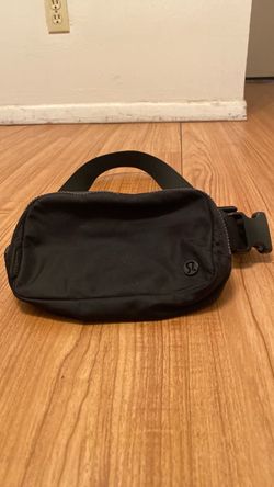 lululemon bag