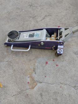 1.5 ton aluminum low profile automotive floor jack $60