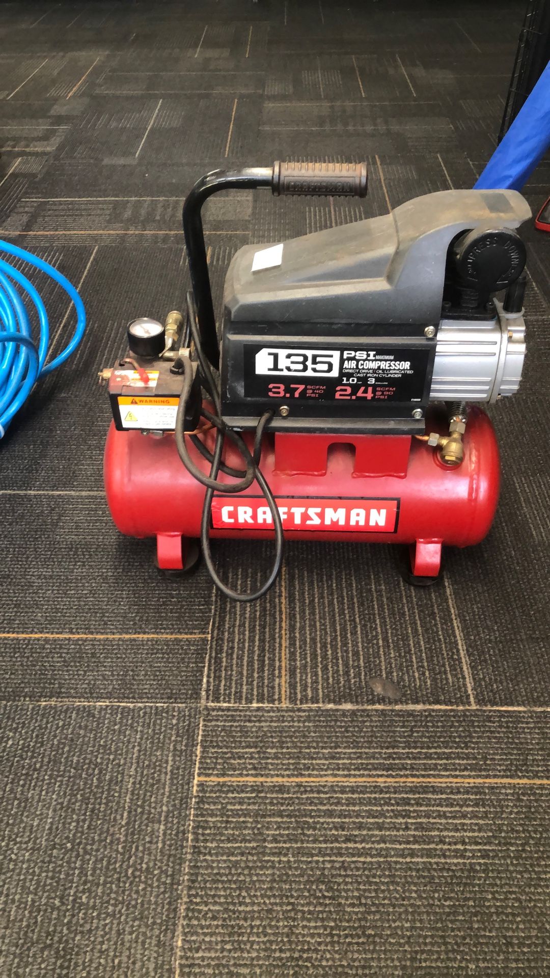 Craftsman 135 Psi air compressor With Hose