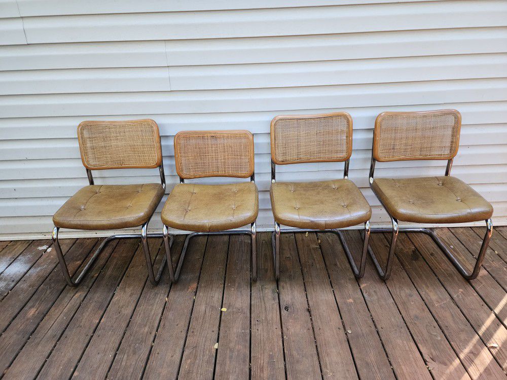 Antique Wicker Chairs 