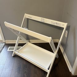 Bassinet Stand