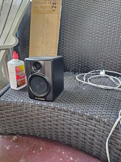 m-audio