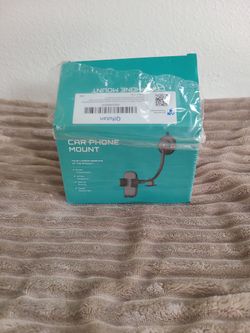 Car phone mount open box never used.