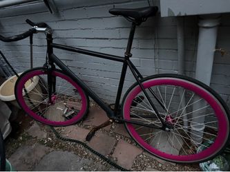 Solé Fixed Gear Bike — Very Clean, Recent Tune-Up — Ready to Ride