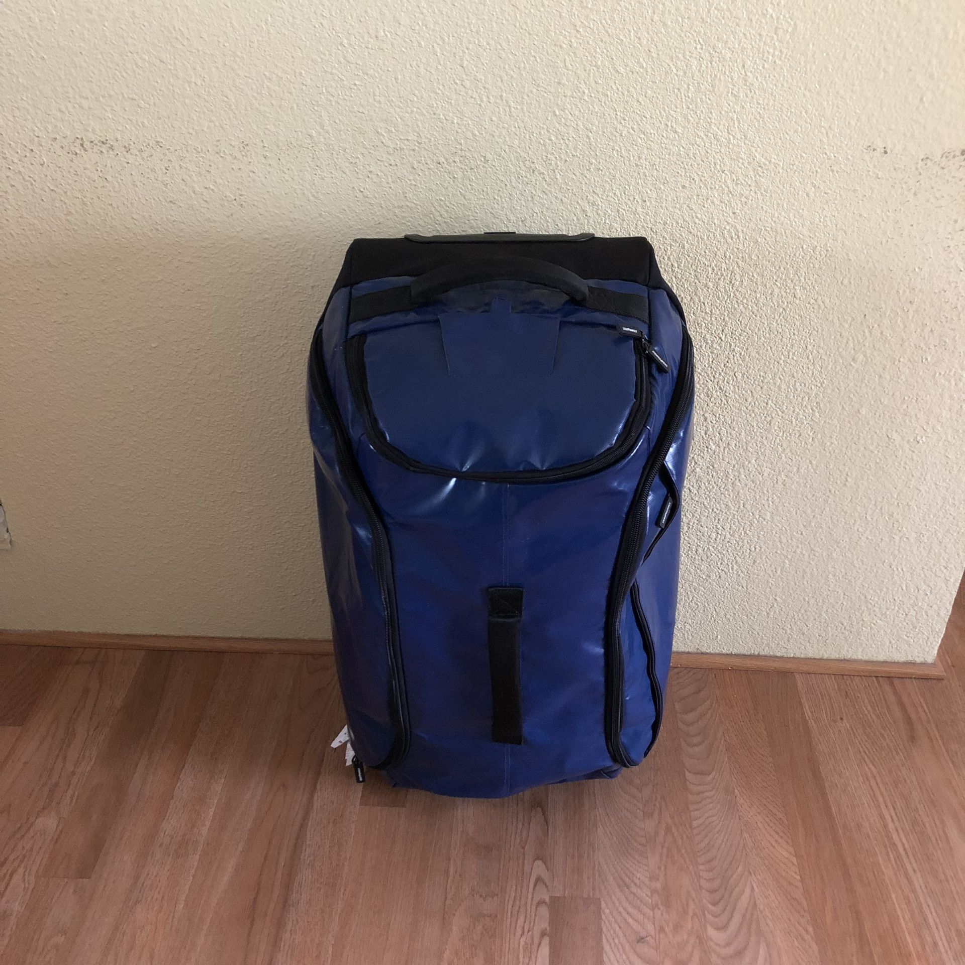 Ikea Duffle bag on wheels, dark blue I