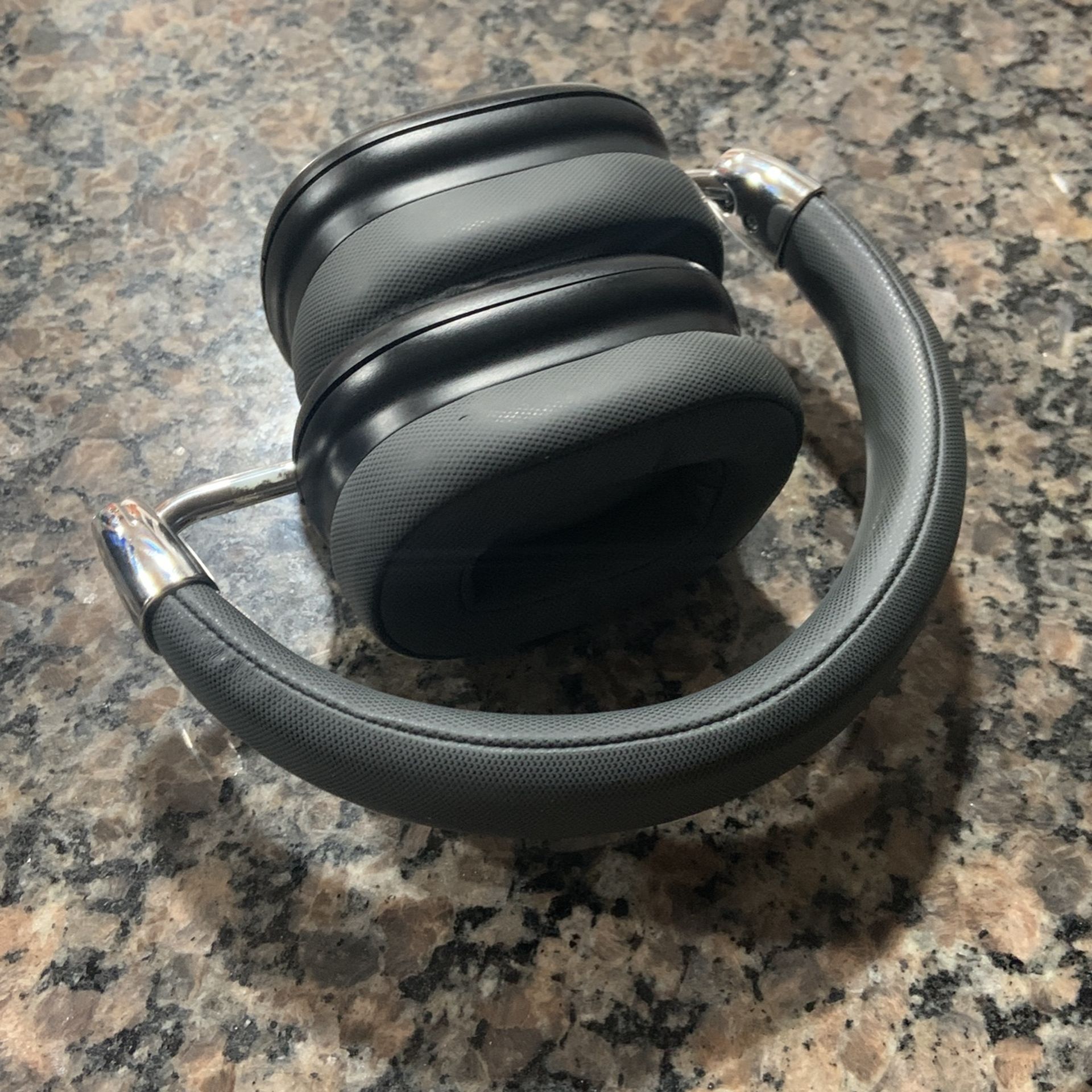 Wireless Headphones