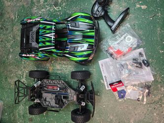 Traxxas slash 4x4 vxl-3s lcg upgraded and a 4x4 vxl-3s roller