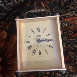 RELOJ  ANTIGUO DE BATERIA