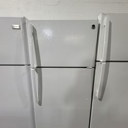 REFRIGERADOR De 28 Pulgadas 