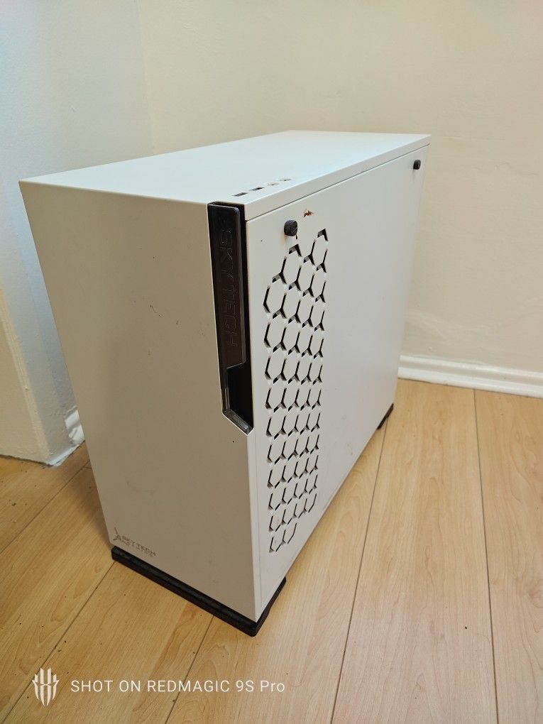Gaming PC Ryzen 5600x + RTX 3070 16GB DDR4 3200 1TB, NVMe SSD, 650 Gold PSU, WiFi Card, Windows 10