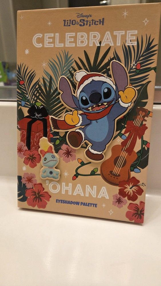 Lilo & Stitch Eye Shadow And Face Mask