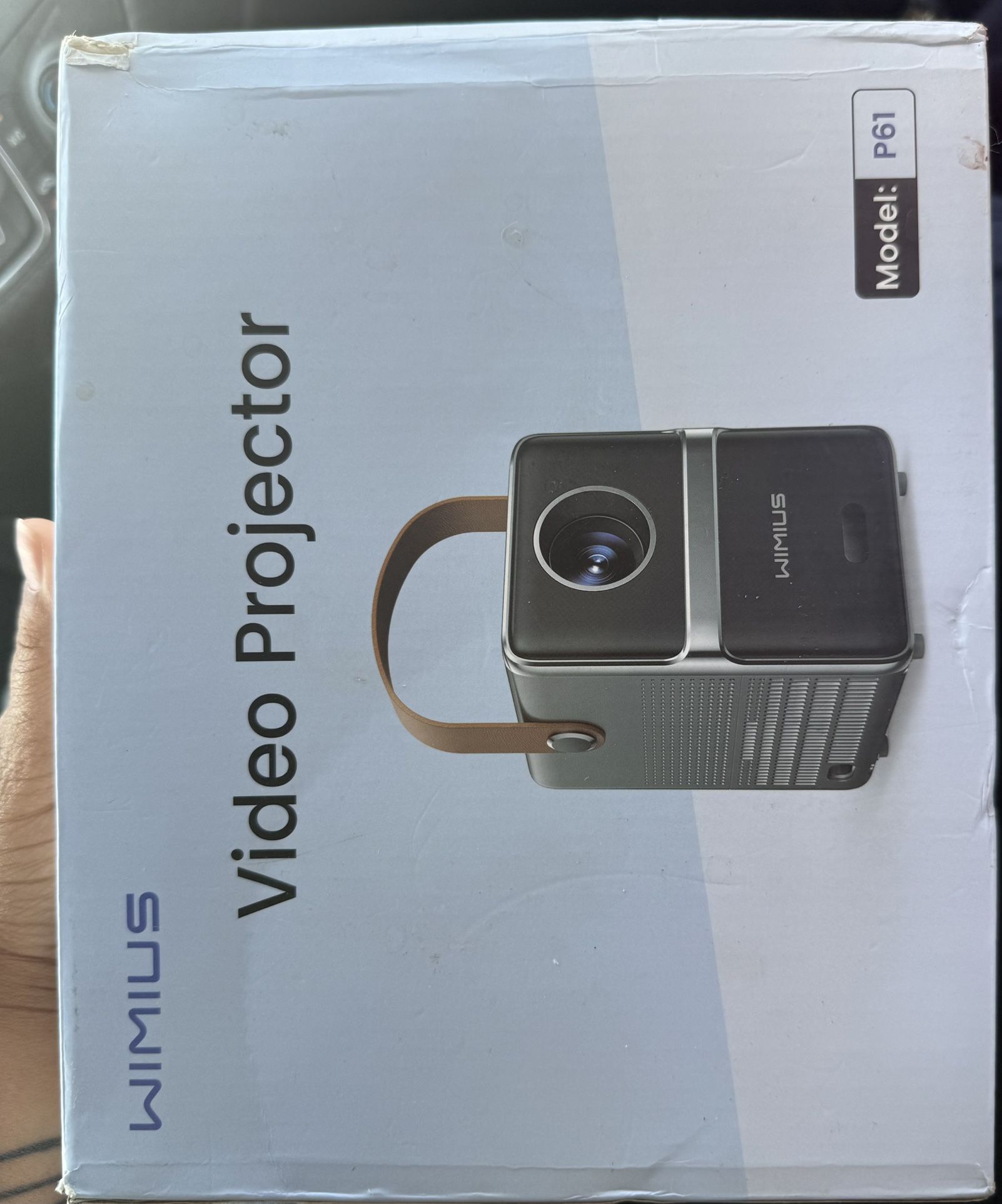 Projecter And screen
