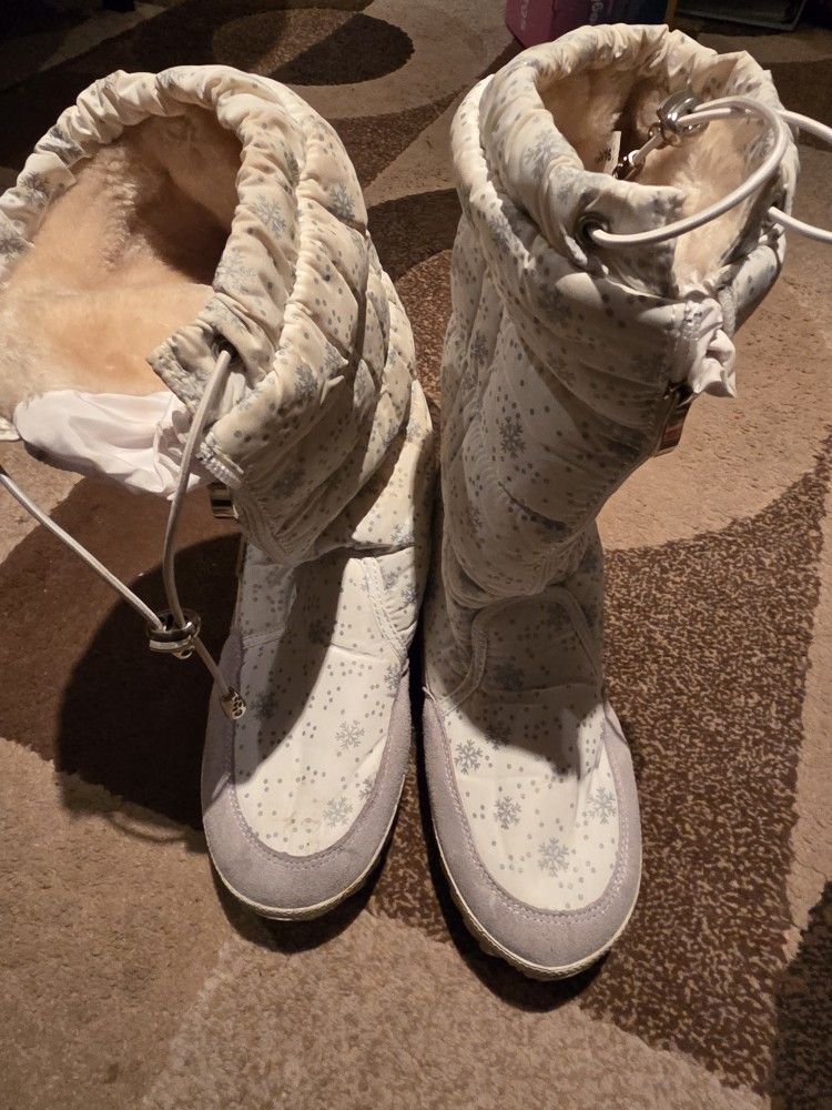 Womens Snow Boots
