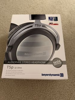 BeyerDynamic T5p 1st Gen Tesla Portable and Stereo Headphone 32 Ohms