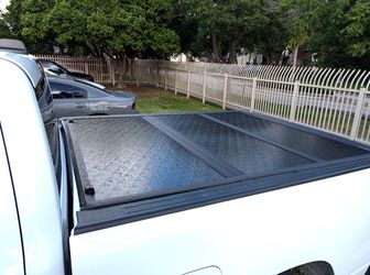 GATOR EFX HARD FOLDING TONNEAU COVER FITS 2019-2026 RAM 1500, 6'4" BED (GUC-GC34009)