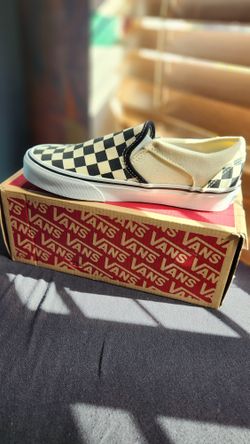 Women's Black White Vans