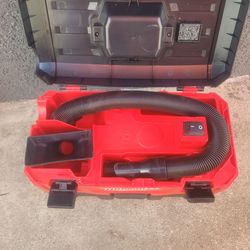 Aspiradora MILWUAKEE